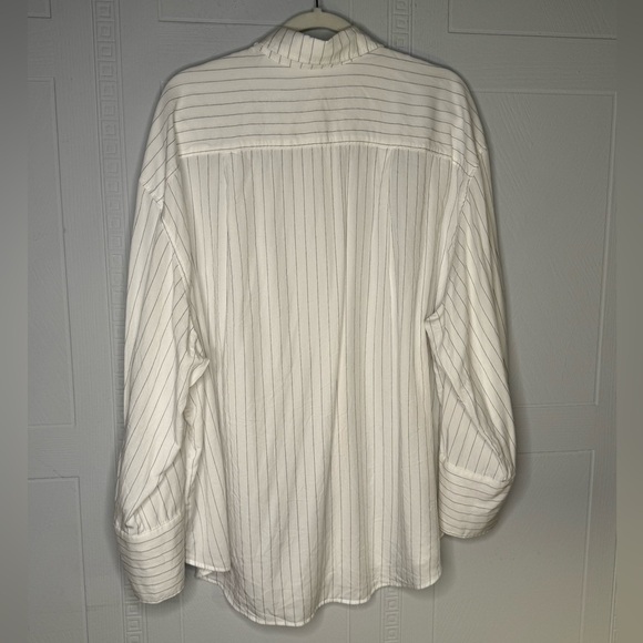 H&M Black/White Oversized Pinstripe Button-Down Shirt Wide Cuffs Size L EUC - Picture 3 of 12